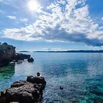 ヴィラ Sea Edge オレビック