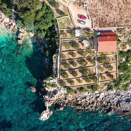 Villa Sea Edge *